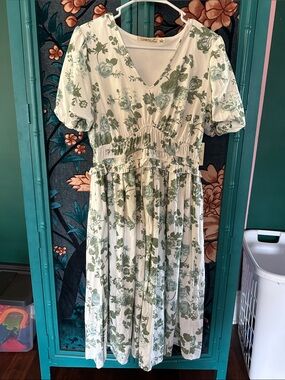 Liberty Love Cream and Green Floral V-Neck Midi Dress